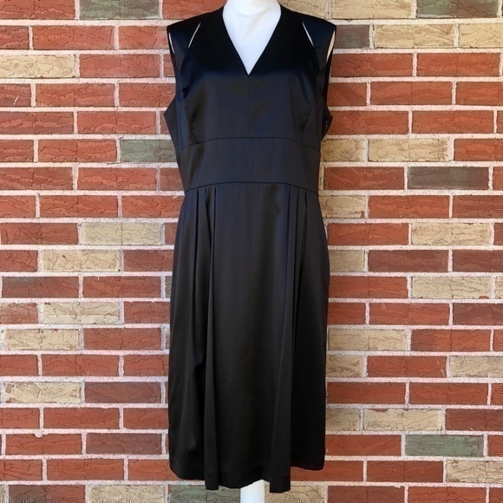 Tahari ASL Keeley Silk Black NWT Sleeveless V-neck Cut Out Midi Dress 👗